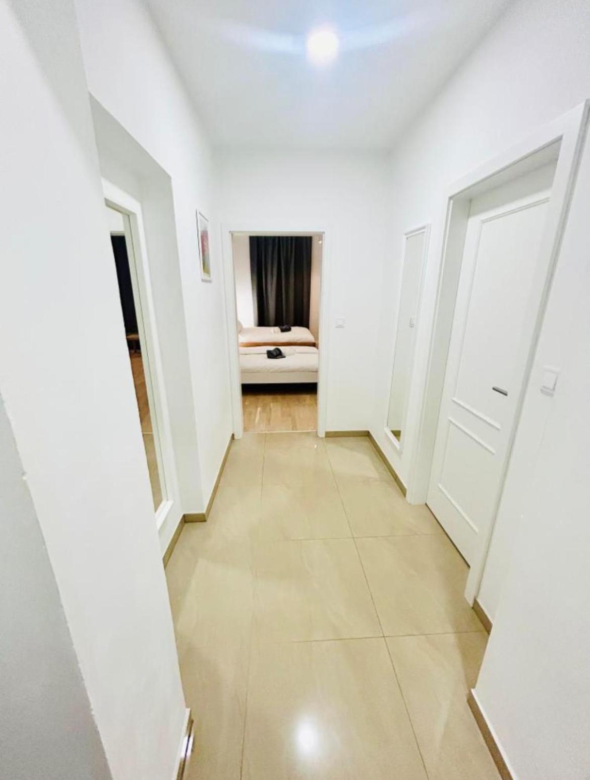 New Design & Style Apartments 50M From Wenceslas Square Πράγα Εξωτερικό φωτογραφία